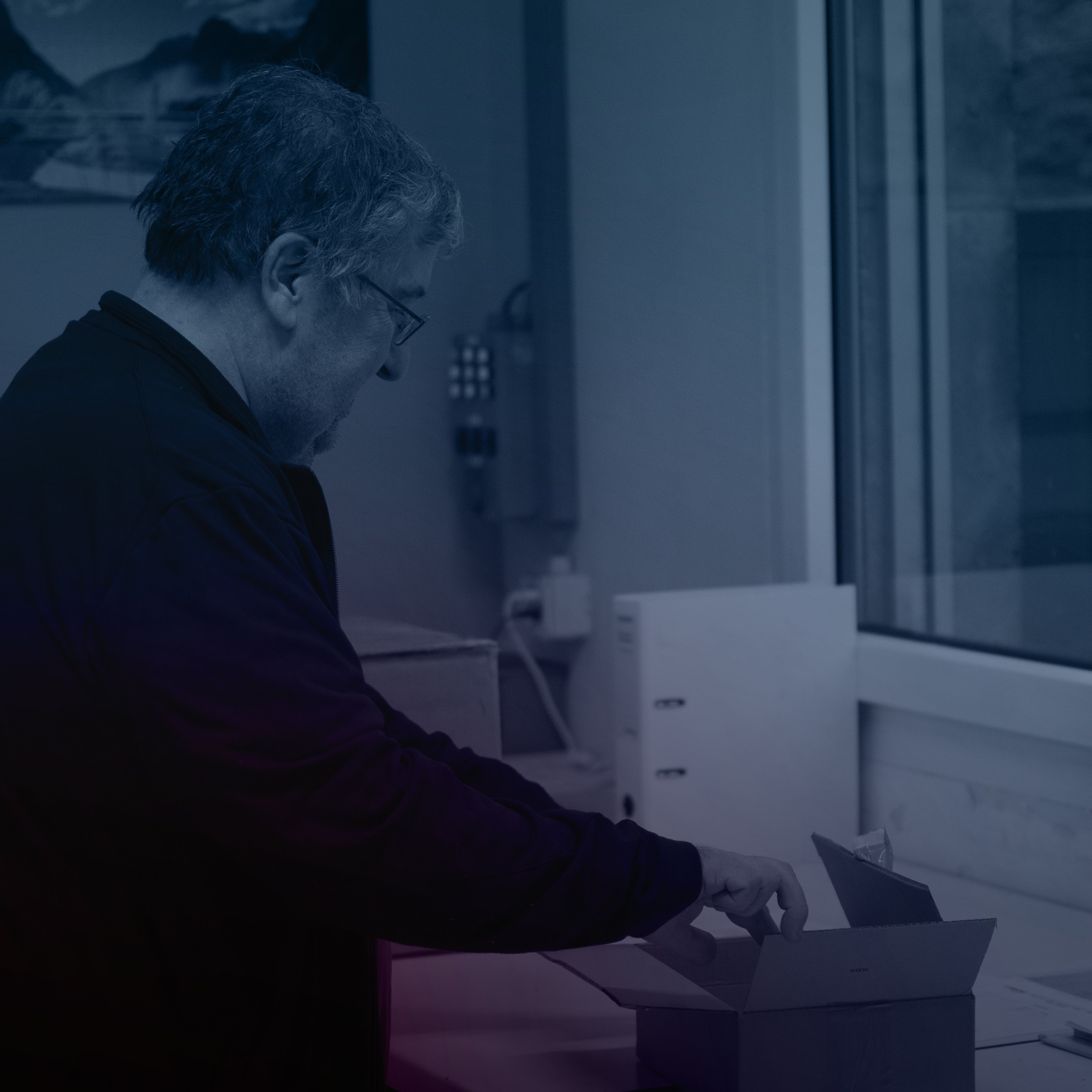 Employee Ionbond Logistics