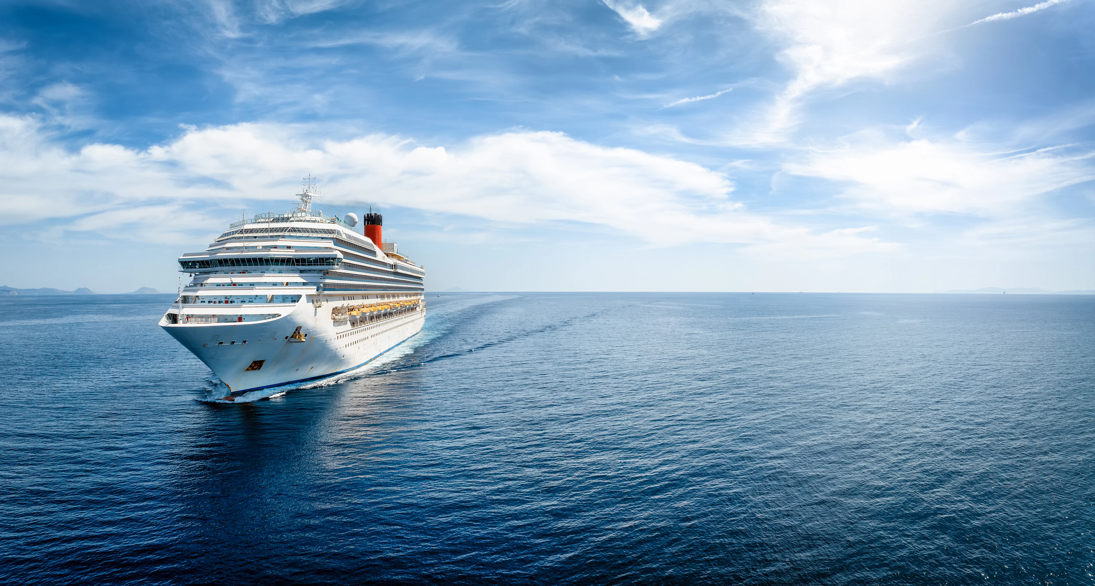 Maritime cruise ship